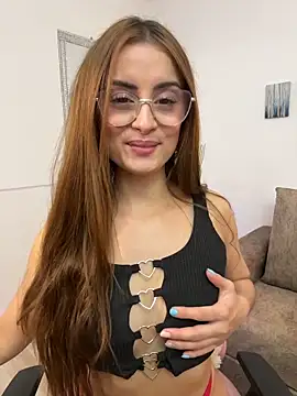 MiaaLoren online show from January 2026 04:43:01 PM