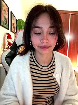 Adriennesexxx online show from November 2025 06:11:01 PM