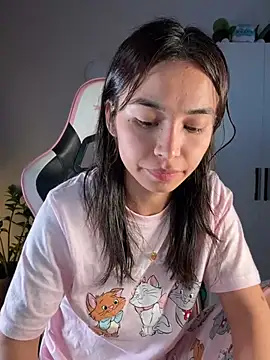 Adriennesexxx online show from March 2026 05:47:02 PM