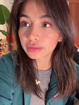 Adriennesexxx online show from November 2025 09:02:01 PM