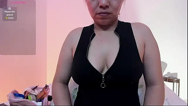 Sofia Walke1 online show from March 2026 09:00:02 PM