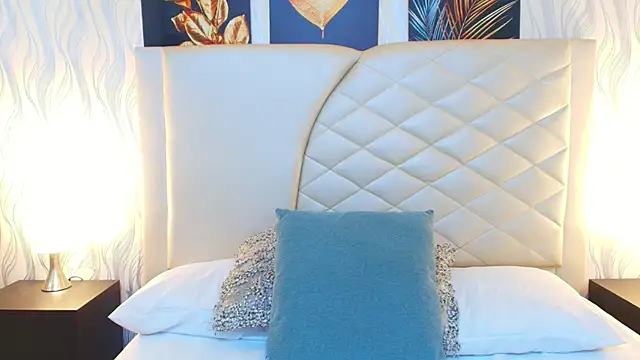 Amberr Greyy online show from November 2025 04:05:02 AM