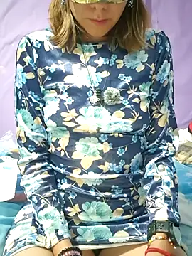 Lunababymylove online show from December 2025 02:26:01 AM