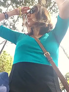 Lunababymylove online show from February 2026 06:53:02 PM