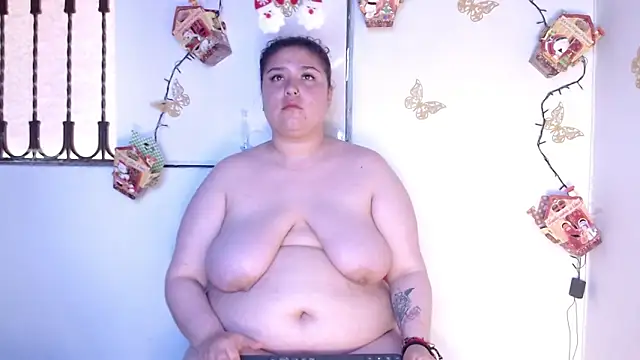 LennaTurnerr online show from December 2024 10:34:02 PM