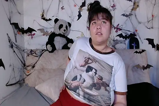 LennaTurnerr online show from October 2025 12:23:02 AM