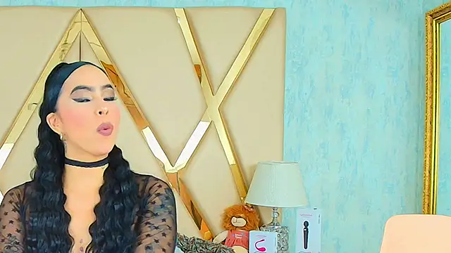 GiahDaniels online show from February 2025 04:27:01 PM