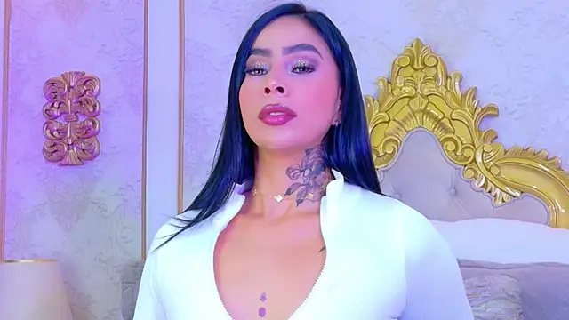 Snapshot of GiahDaniels chatting on July 2026 04:57:01 PM GiahDaniels online show from July 2026 04:57:01 PM