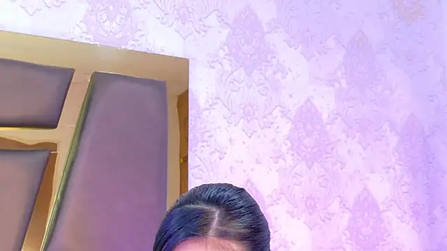 GiahDaniels online show from March 2026 01:29:02 AM