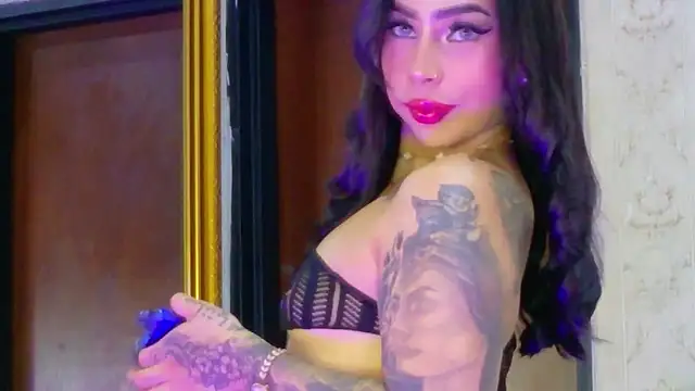 GiahDaniels online show from February 2026 04:37:01 PM