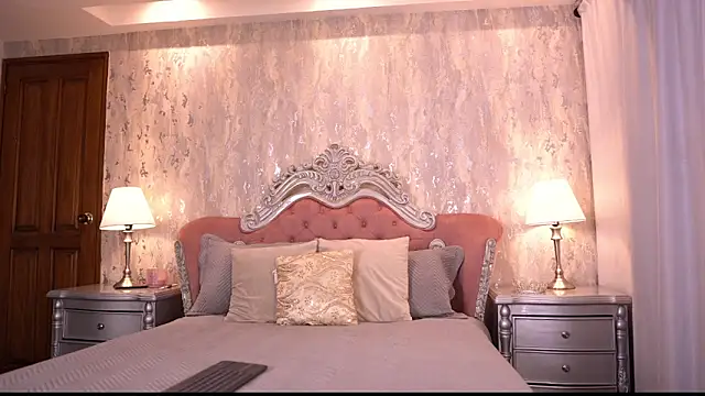 AngelineConnor online show from December 2025 10:14:02 PM