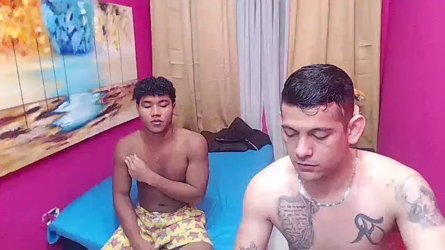 hugecocks hot online show from January 2026 11:42:01 PM