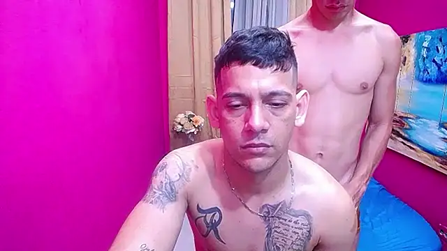 hugecocks hot online show from February 2026 07:45:02 PM