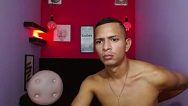 hugecocks hot online show from May 2026 04:20:01 AM