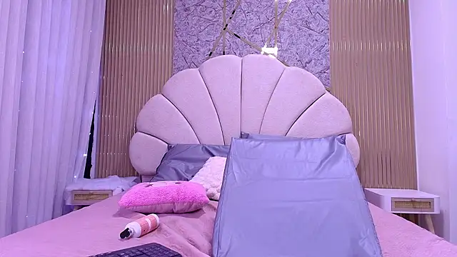 nata luna online show from March 2026 07:26:02 PM