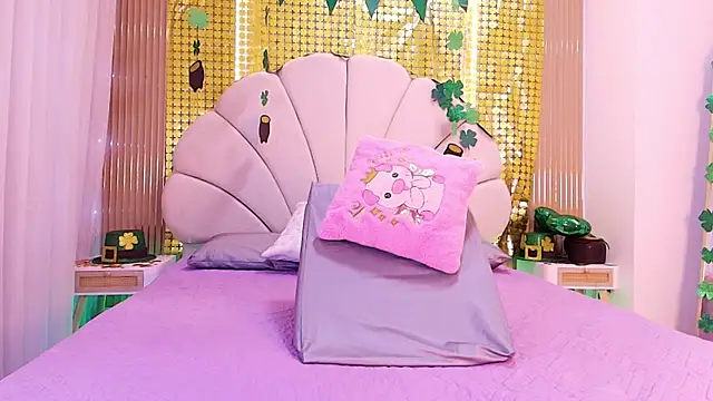 nata luna online show from March 2026 07:25:02 PM