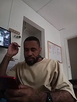 KaelMoreau online show from October 2025 12:36:01 PM