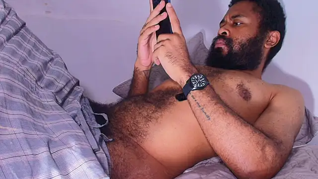 KaelMoreau online show from March 2026 11:23:02 AM