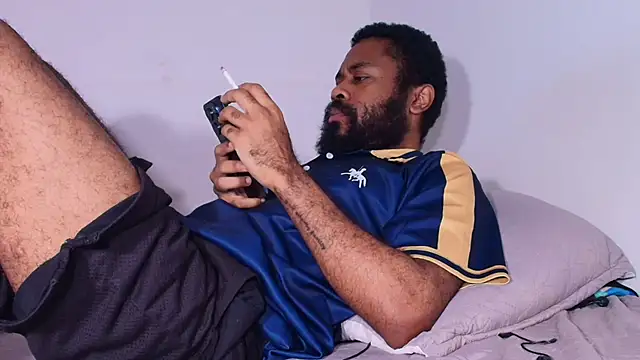 KaelMoreau online show from March 2026 11:36:02 AM