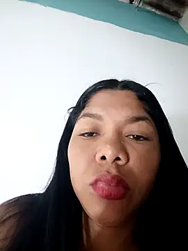 DIORA Latina online show from December 2025 01:24:02 PM