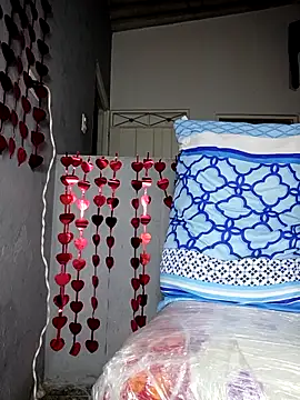 DIORA Latina online show from February 2026 02:53:01 AM