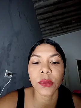 DIORA Latina online show from February 2026 03:46:01 AM