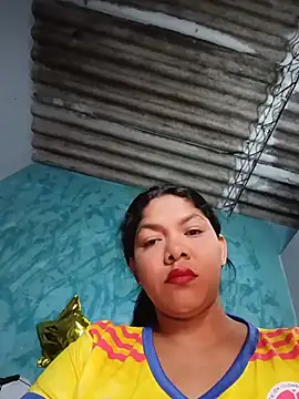 DIORA Latina online show from June 2026 03:05:02 AM