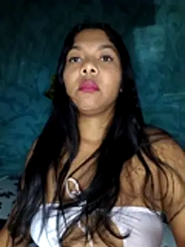 DIORA Latina online show from August 2026 03:34:02 AM