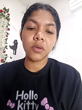 Snapshot of DIORA_Latina chatting on September 2025 01:07:02 PM DIORA Latina online show from September 2025 01:07:02 PM