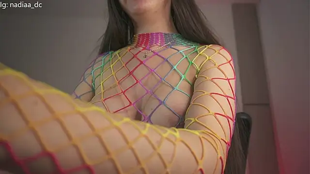 Nadiaa  online show from September 2025 01:12:02 AM