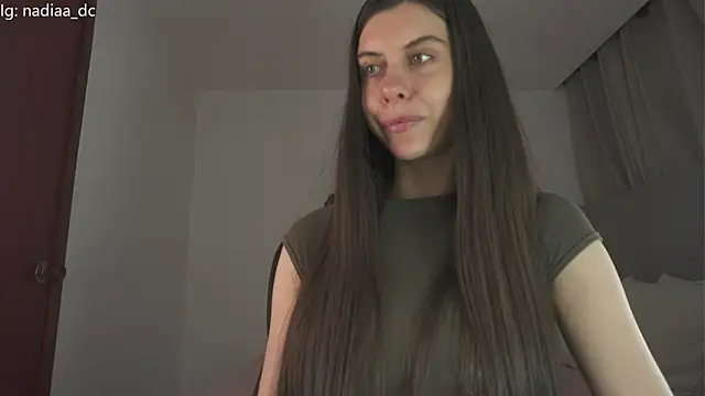 Snapshot of Nadiaa_ chatting on June 2026 03:30:01 AM Nadiaa online show from June 2026 03:30:01 AM