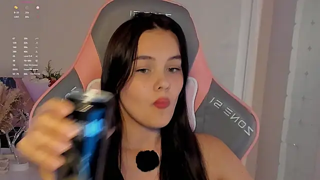 Snapshot of _Sweetie_ chatting on October 2025 03:16:02 PM Sweetie online show from October 2025 03:16:02 PM