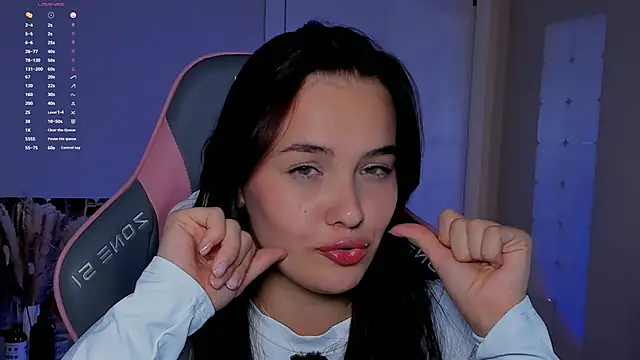 Snapshot of _Sweetie_ chatting on October 2025 07:27:02 PM Sweetie online show from October 2025 07:27:02 PM