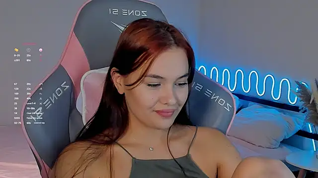 Snapshot of _Sweetie_ chatting on September 2025 01:31:02 PM Sweetie online show from September 2025 01:31:02 PM