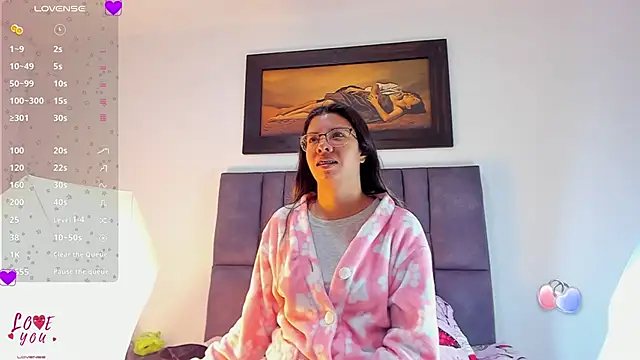 Vahiolet smith online show from February 2026 03:14:01 AM