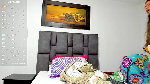 Vahiolet smith online show from June 2026 03:06:02 AM