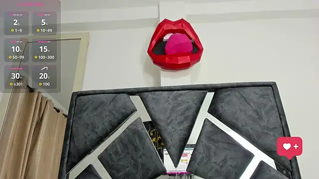 Vahiolet smith online show from December 2025 03:42:01 AM