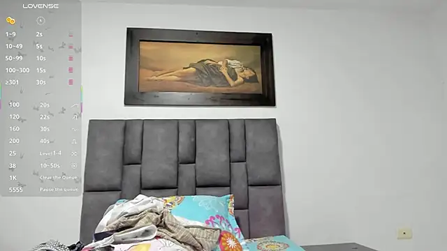 Vahiolet smith online show from June 2026 03:04:01 AM