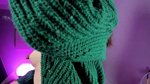 Miiaa wallace online show from November 2025 09:19:02 PM