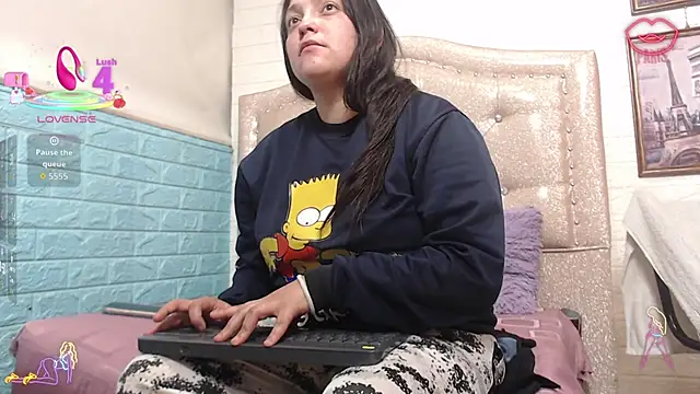 KataleyaStiward online show from October 2025 01:11:01 PM