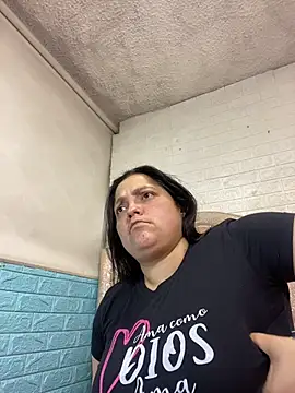 KataleyaStiward online show from November 2025 12:53:01 PM