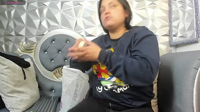 KataleyaStiward online show from February 2025 01:06:01 PM