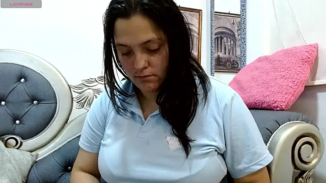 Snapshot of KataleyaStiward chatting on May 2026 12:57:02 PM KataleyaStiward online show from May 2026 12:57:02 PM
