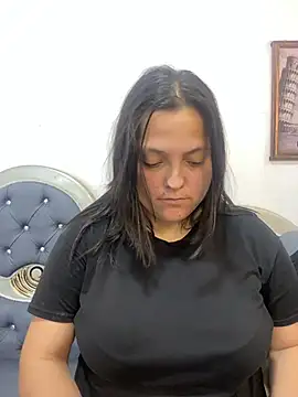 KataleyaStiward online show from February 2026 06:18:01 PM