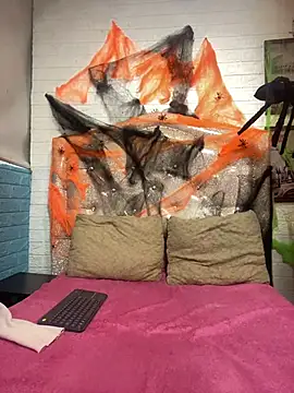 KataleyaStiward online show from October 2025 12:48:02 PM