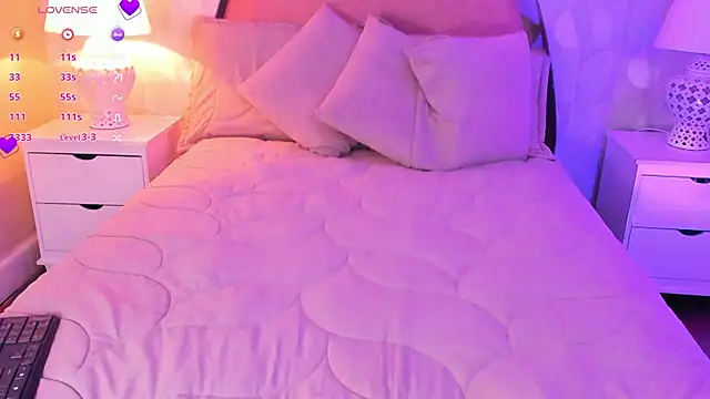 angeline teen online show from March 2026 12:16:02 PM