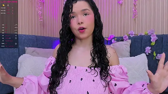 Snapshot of angeline_teen chatting on March 2025 12:13:02 PM angeline teen online show from March 2025 12:13:02 PM