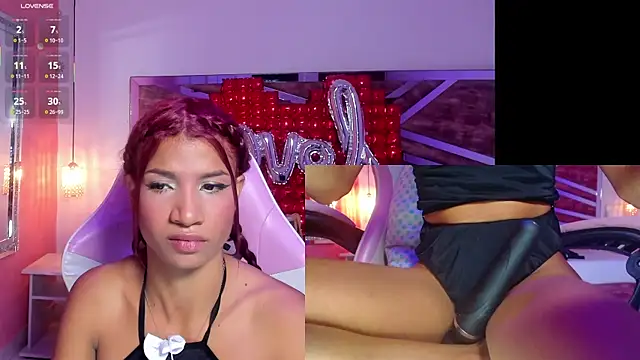 SofiRey  online show from March 2026 01:44:01 PM