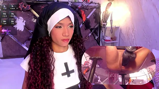 SofiRey  online show from October 2025 02:02:02 PM