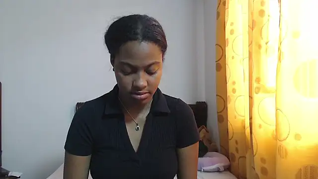 StormiHills online show from November 2025 06:41:02 PM